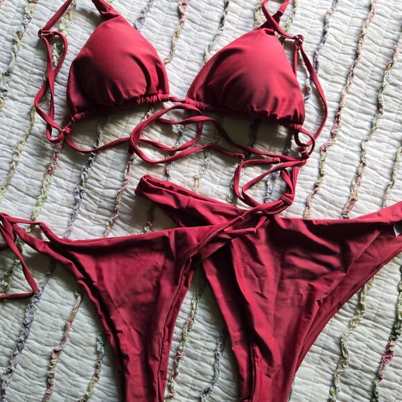 3-piece Cheeky Bikini Set - Picture 1 of 5